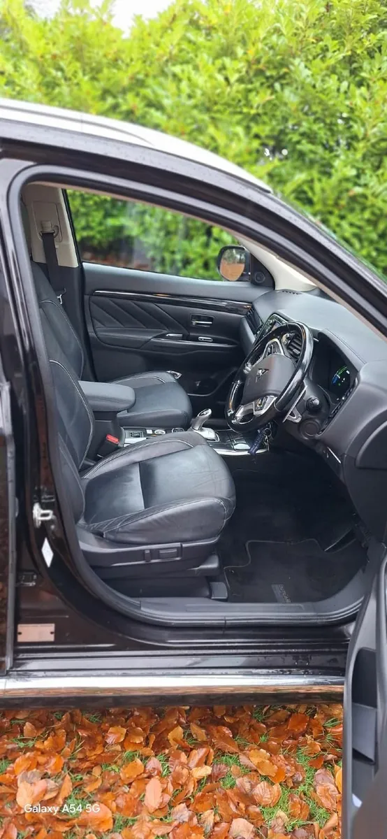 Mitsubishi Outlander 2017 - Image 3