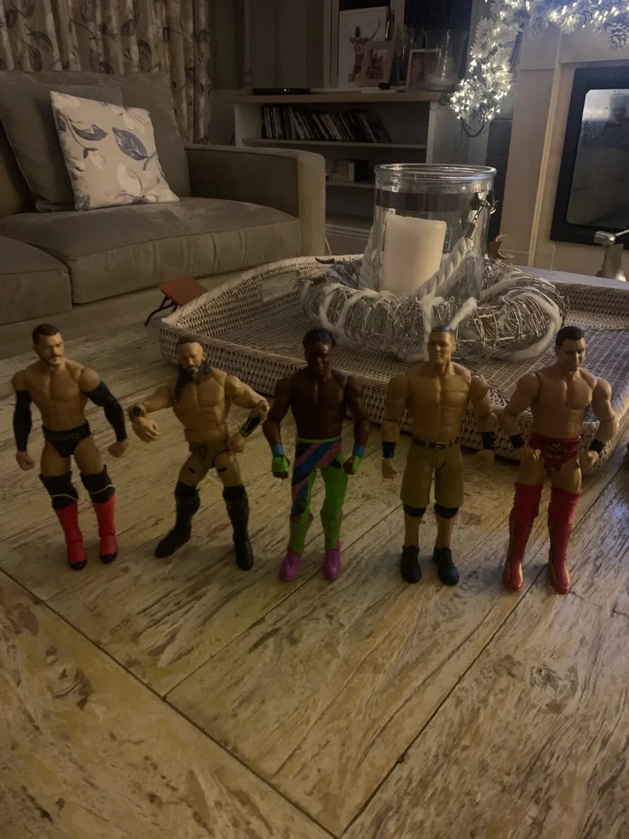 WWE figures - Image 2