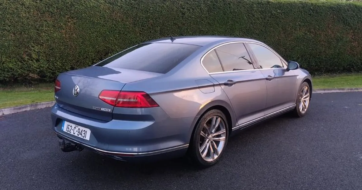 Volkswagen Passat 2015 - Image 4