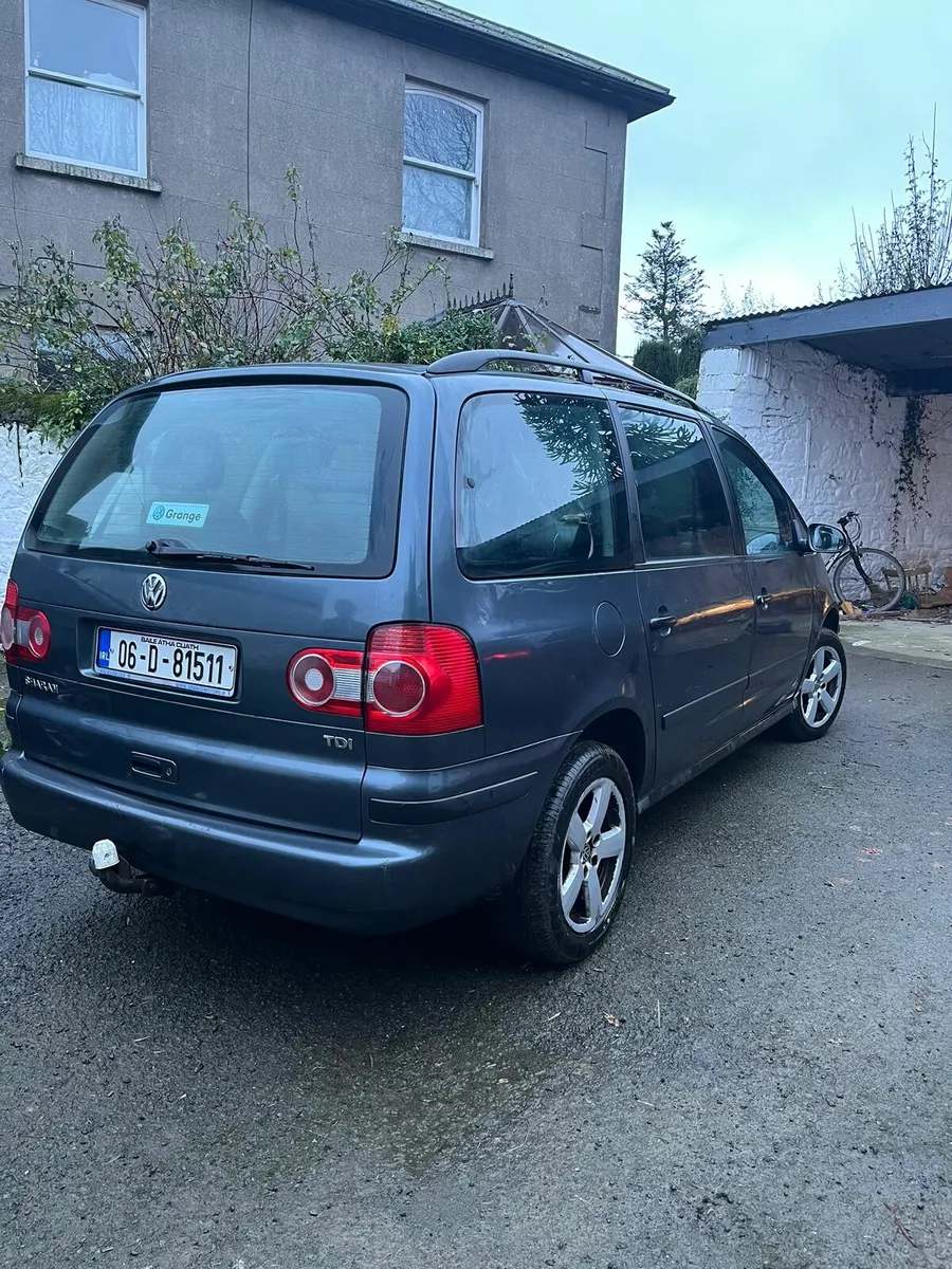 Volkswagen Sharan - Image 3