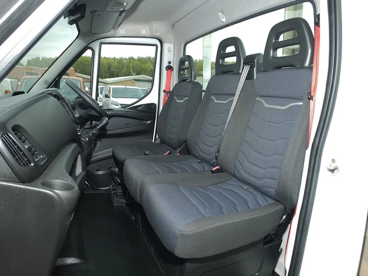 2021 Iveco Daily Flatbed Van - Image 3