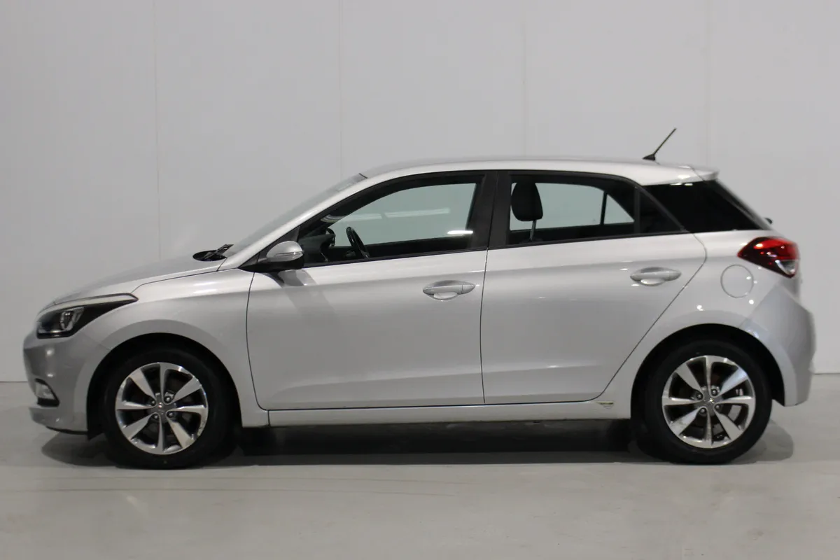 Hyundai i20 2017 - Image 4