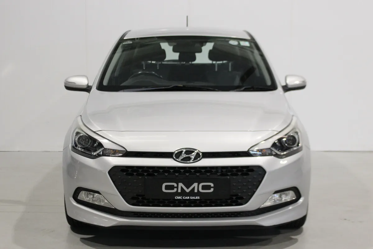Hyundai i20 2017 - Image 2