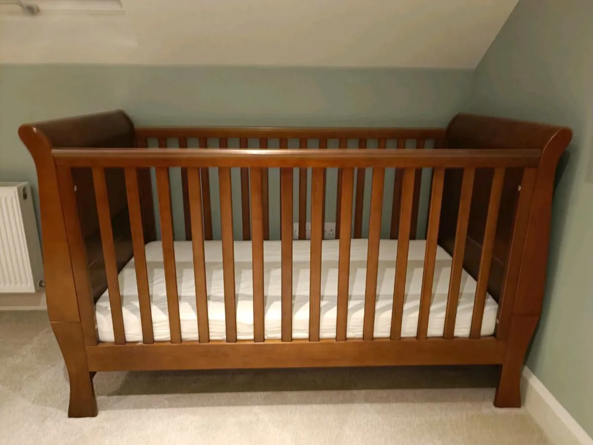 Mamas and Papas sleigh cot bed and changing unit - Image 2