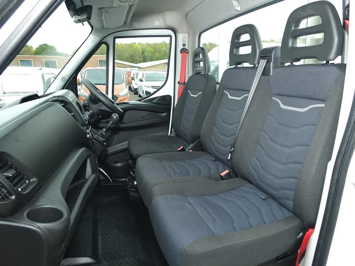 2021 Iveco Daily Flatbed Van - Image 4