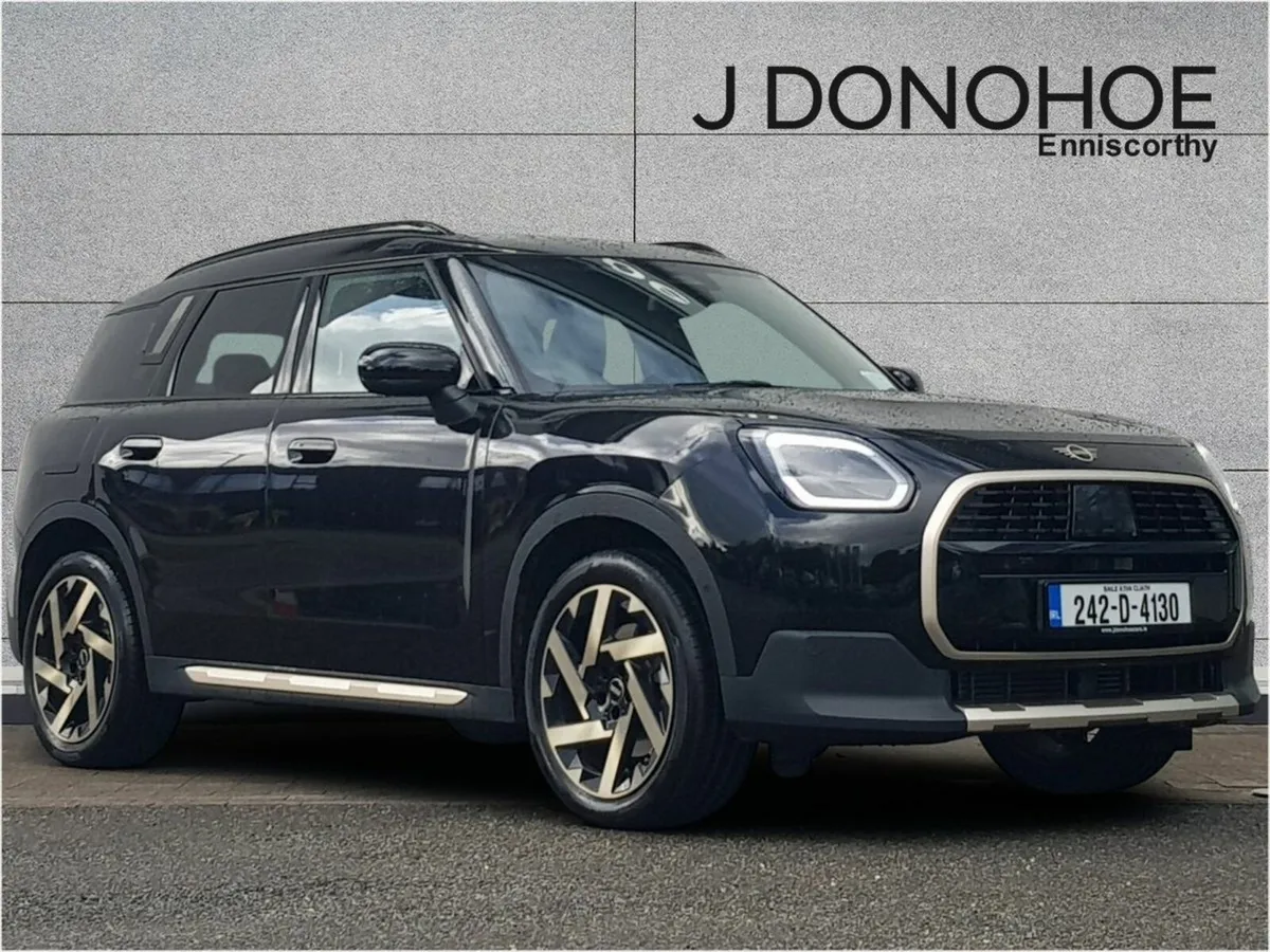 Mini Countryman Exclusive LEVEL 2 - Image 1