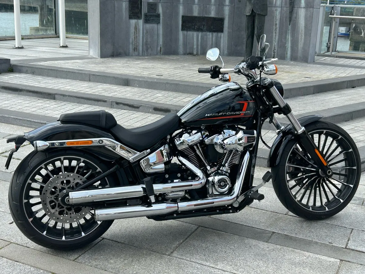 Motorcycle - Image 3