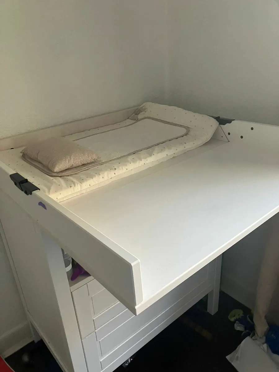 Nursery set - Image 4