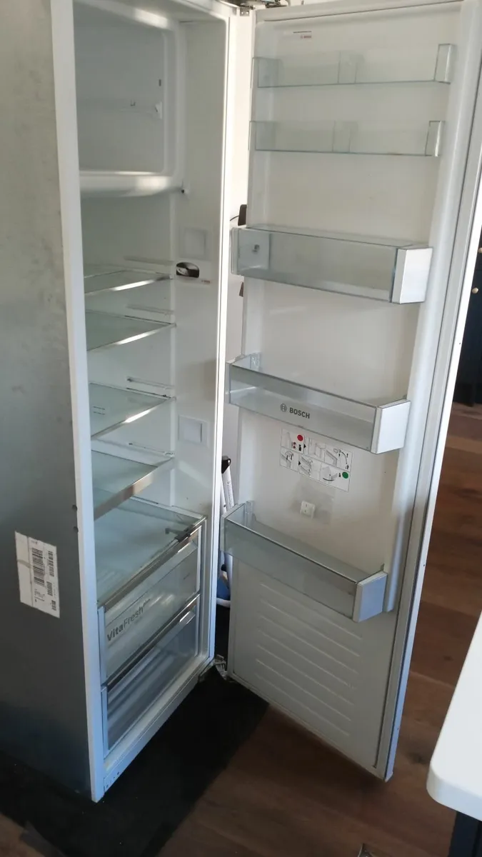 Fridge freezer - Image 2