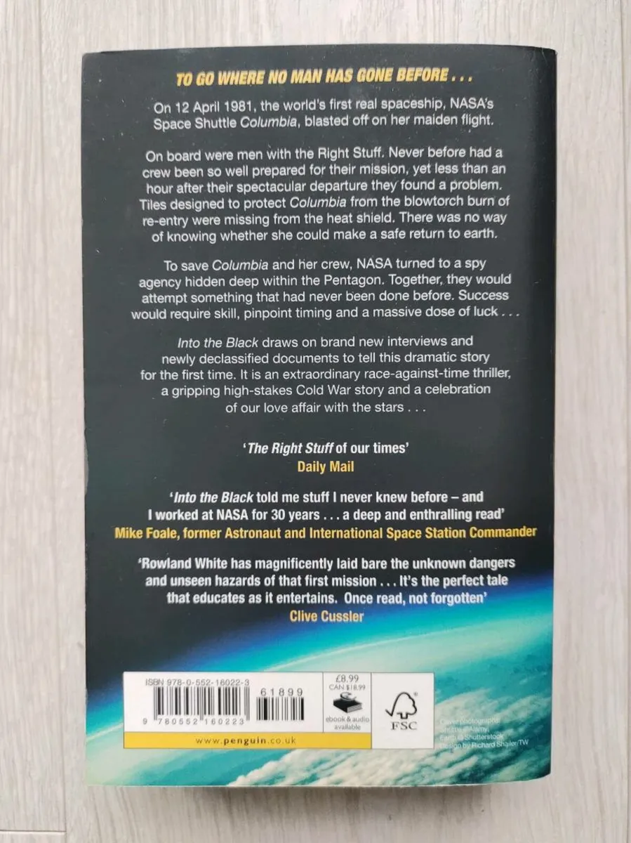 Into the black - Image 2