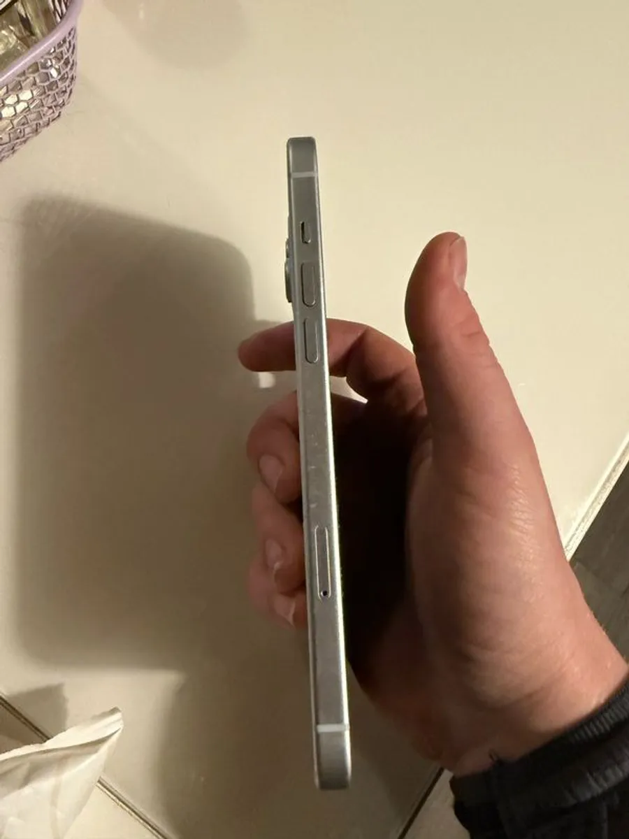 iphone 15 plus - Image 3