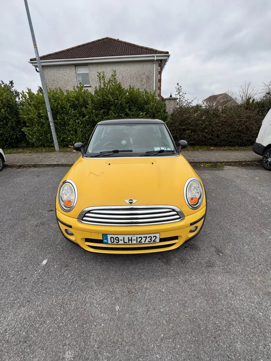 Mini Cooper 1.6 - Image 1
