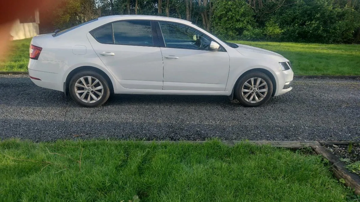 Skoda Octavia - Image 3