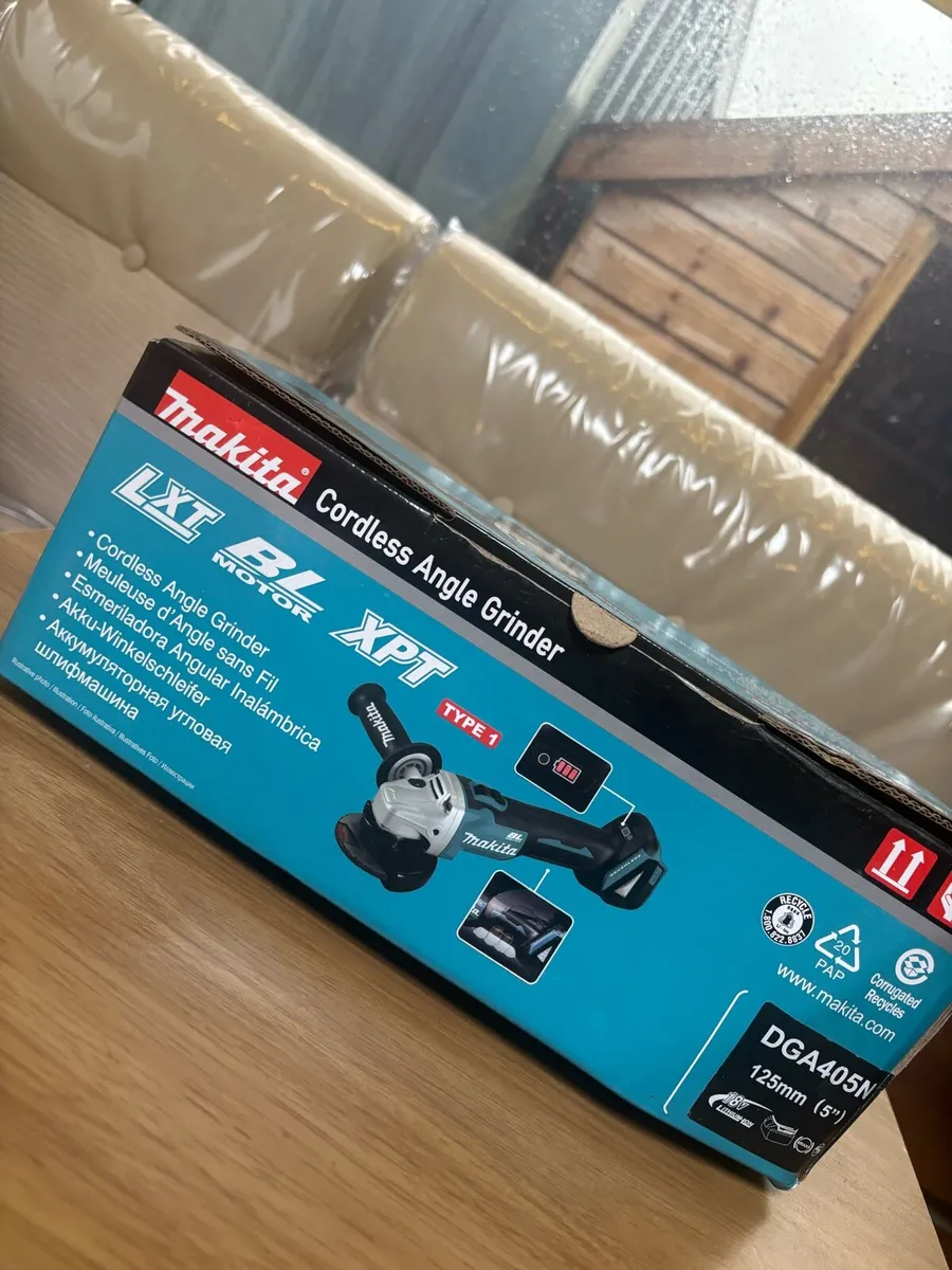 Makita cordless angle grinder 2025 brand new - Image 2