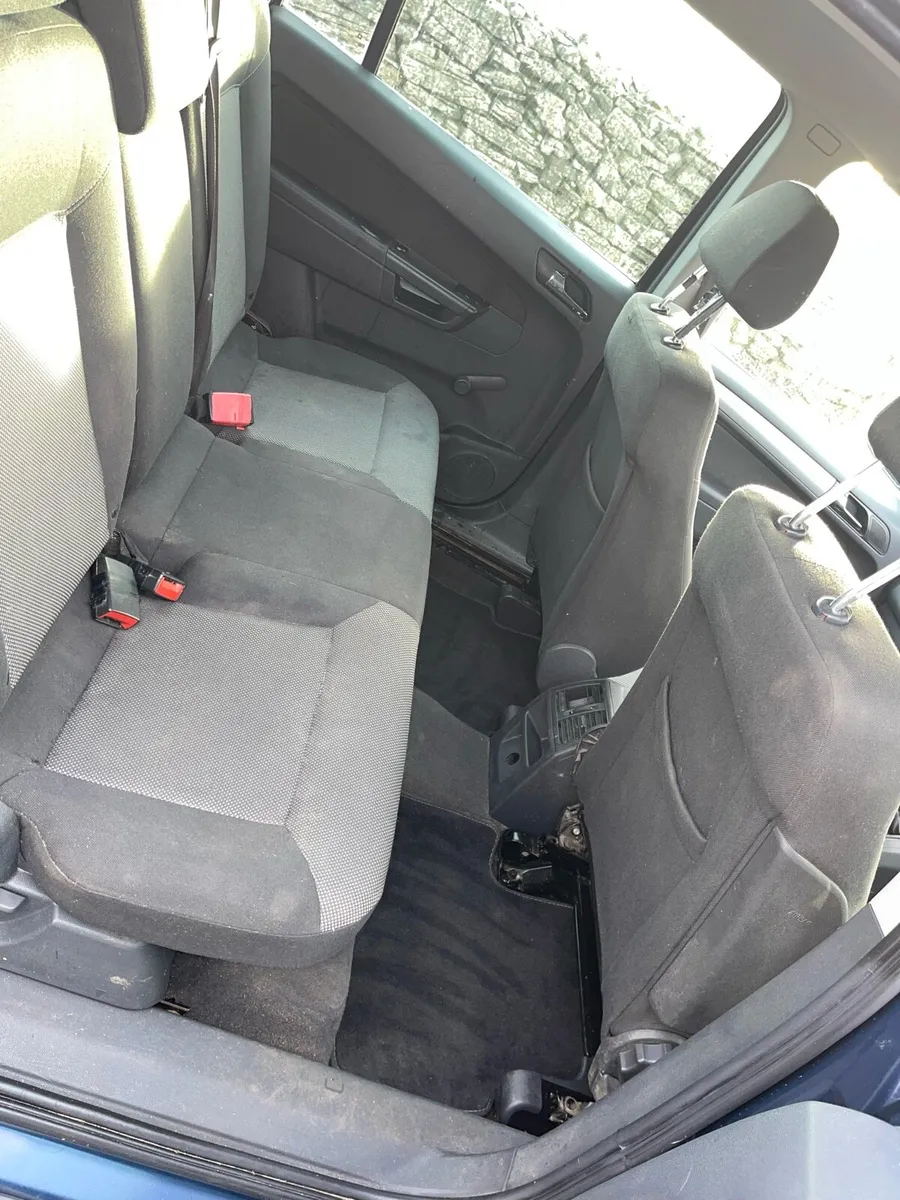 2011 Opel Zafira - Image 4