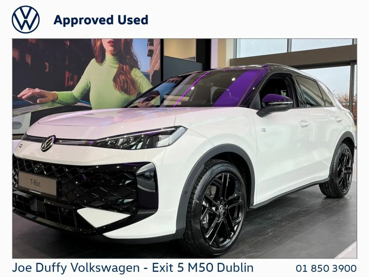 Volkswagen T-Roc R Line 1.5 eTSI 150 HP - Image 4