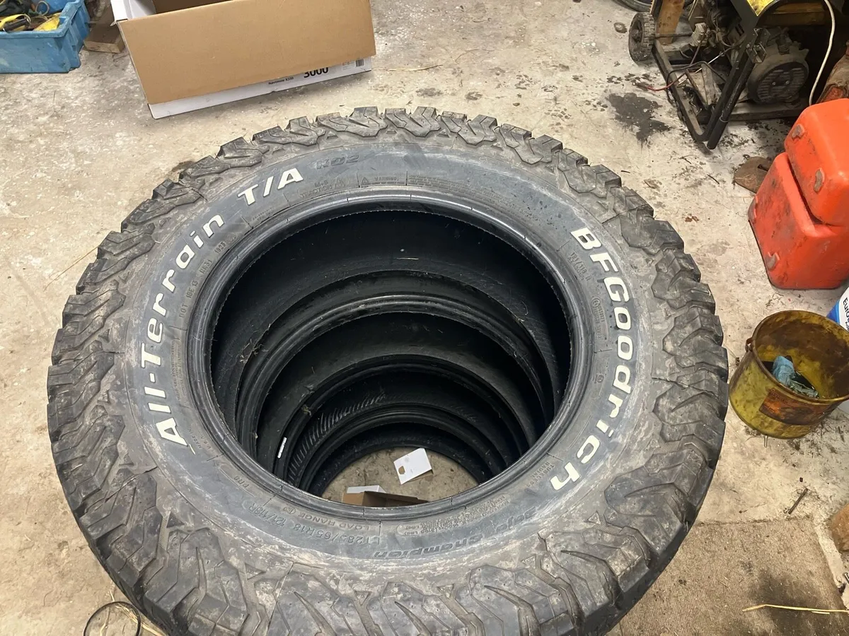 Bf Goodrich tyres all terrain - Image 1