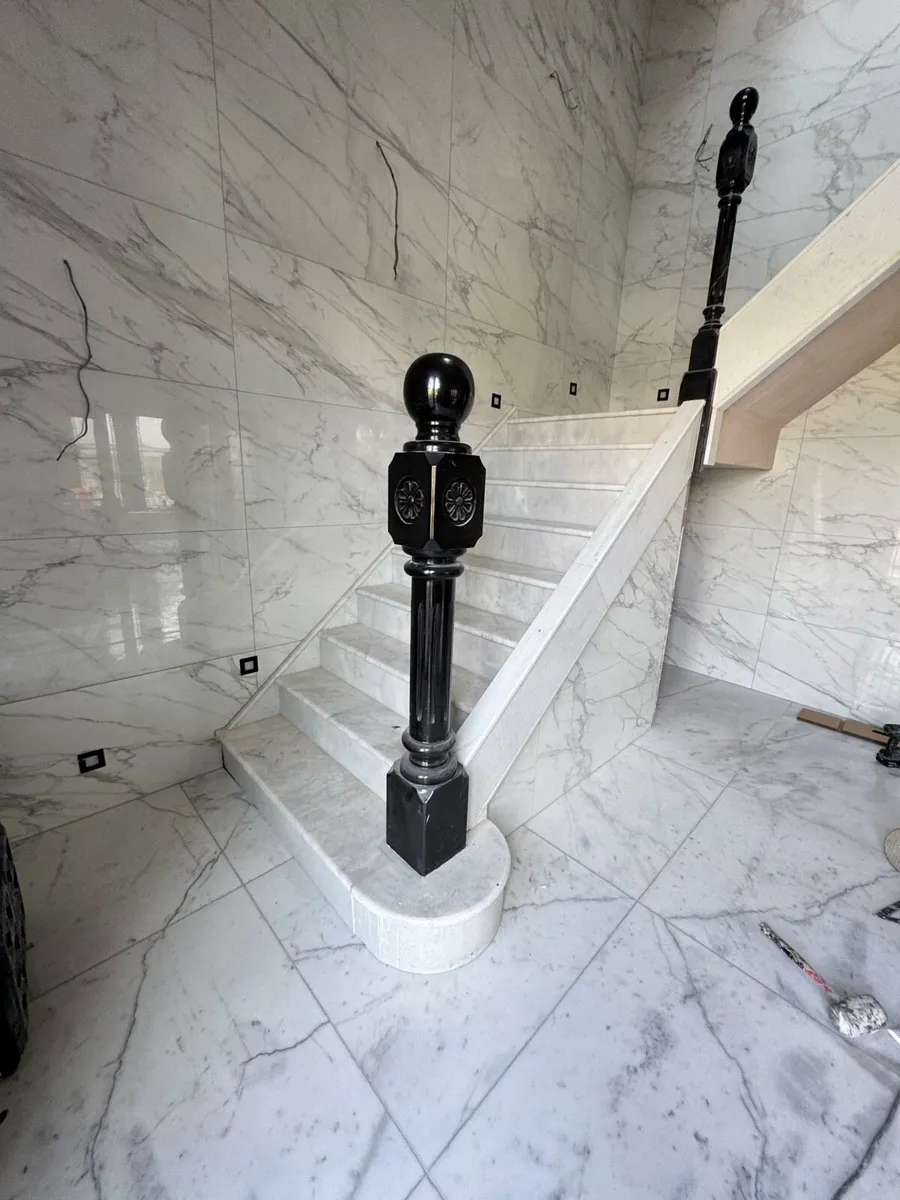 Marble stairs - Image 4