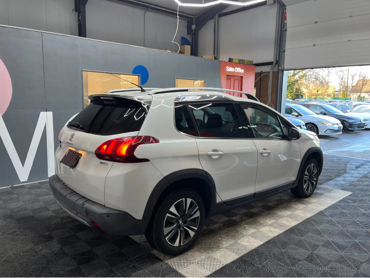 Peugeot 2008 €12950! 2017 PEUGEOT 2008 1.2 AUTOMAT - Image 2