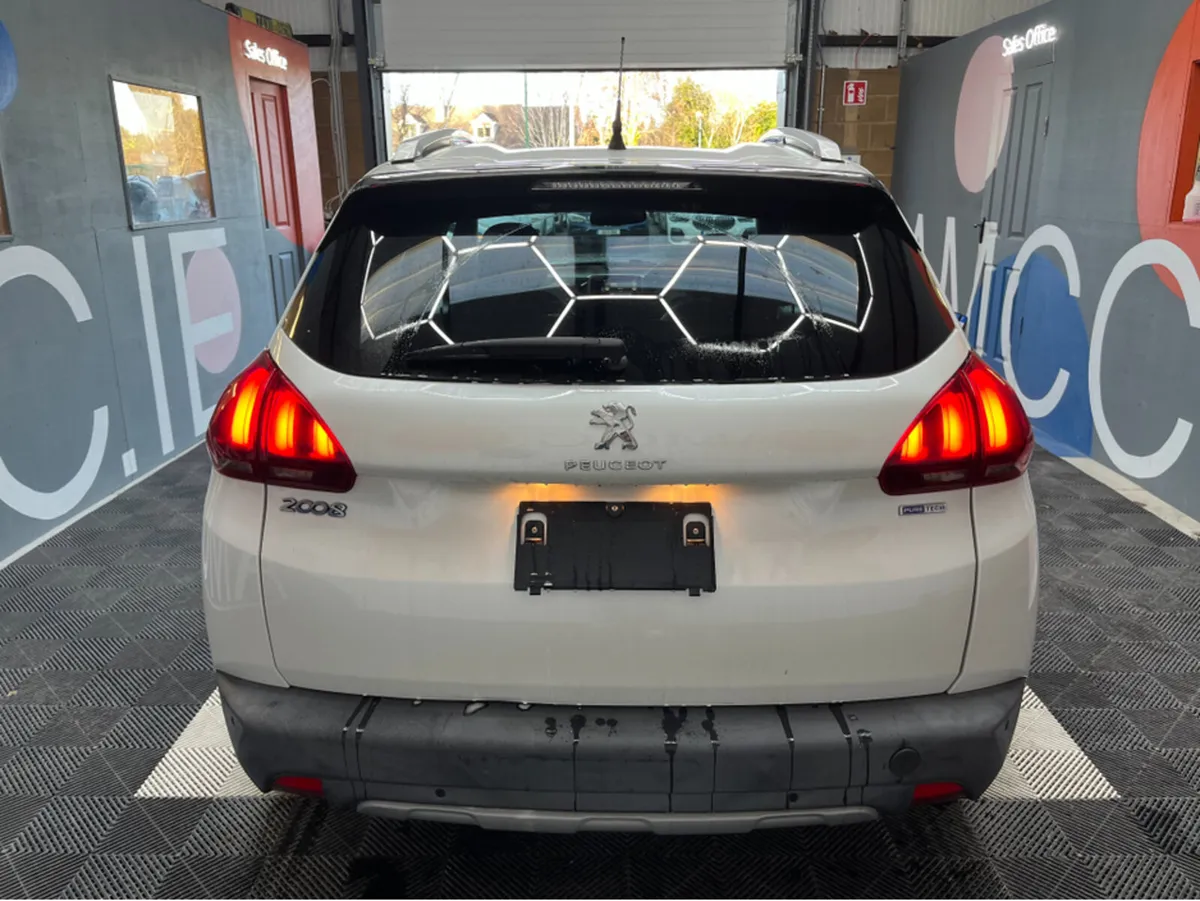 Peugeot 2008 €12950! 2017 PEUGEOT 2008 1.2 AUTOMAT - Image 3