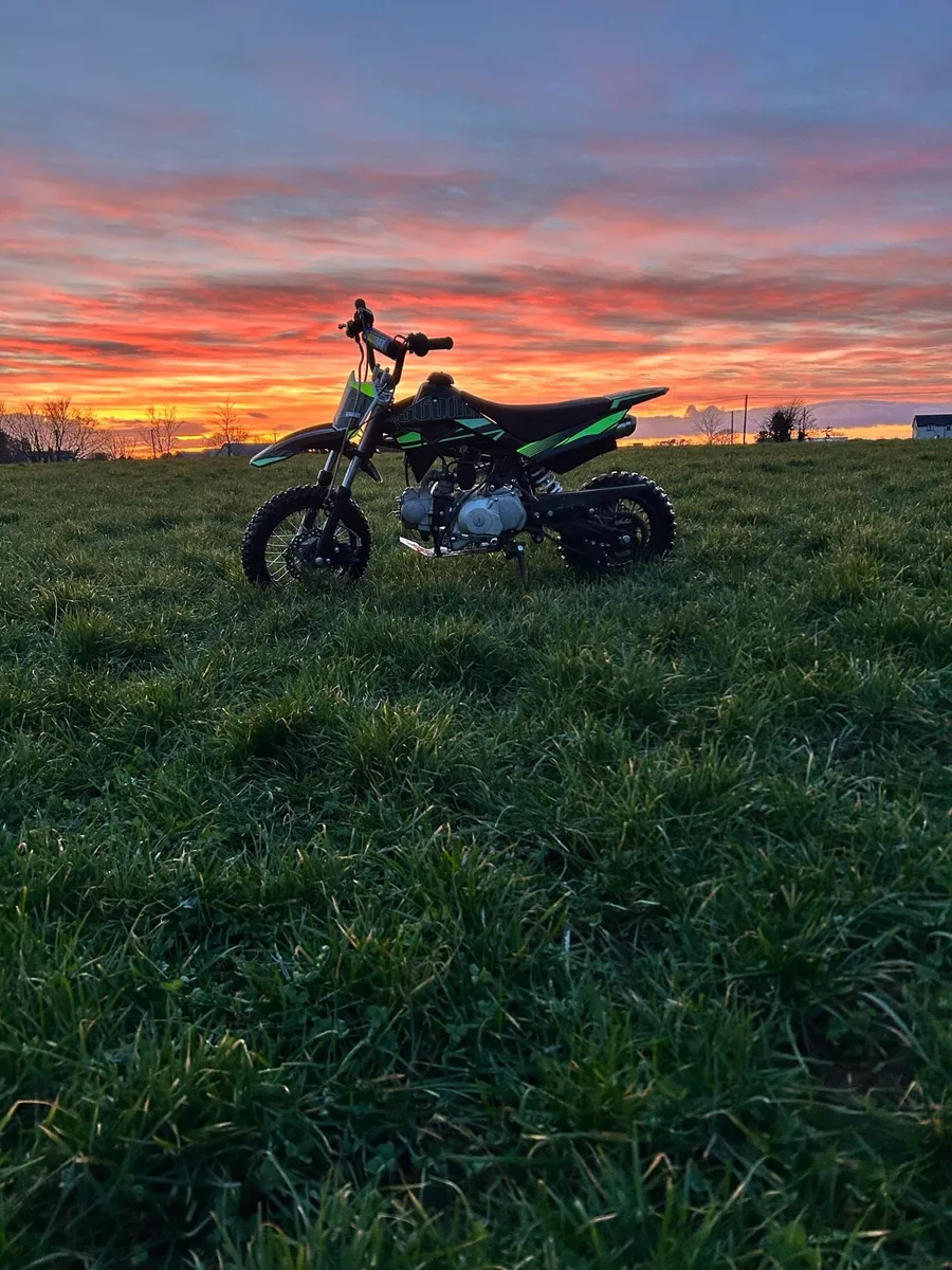 Stomp dirtbike - Image 3