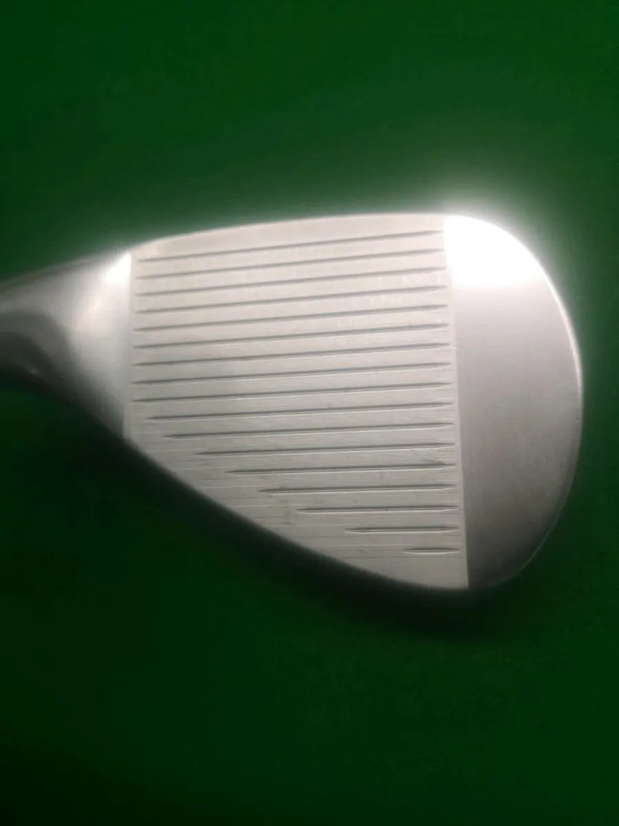 Titleist vokey sm10 wedges - Image 4