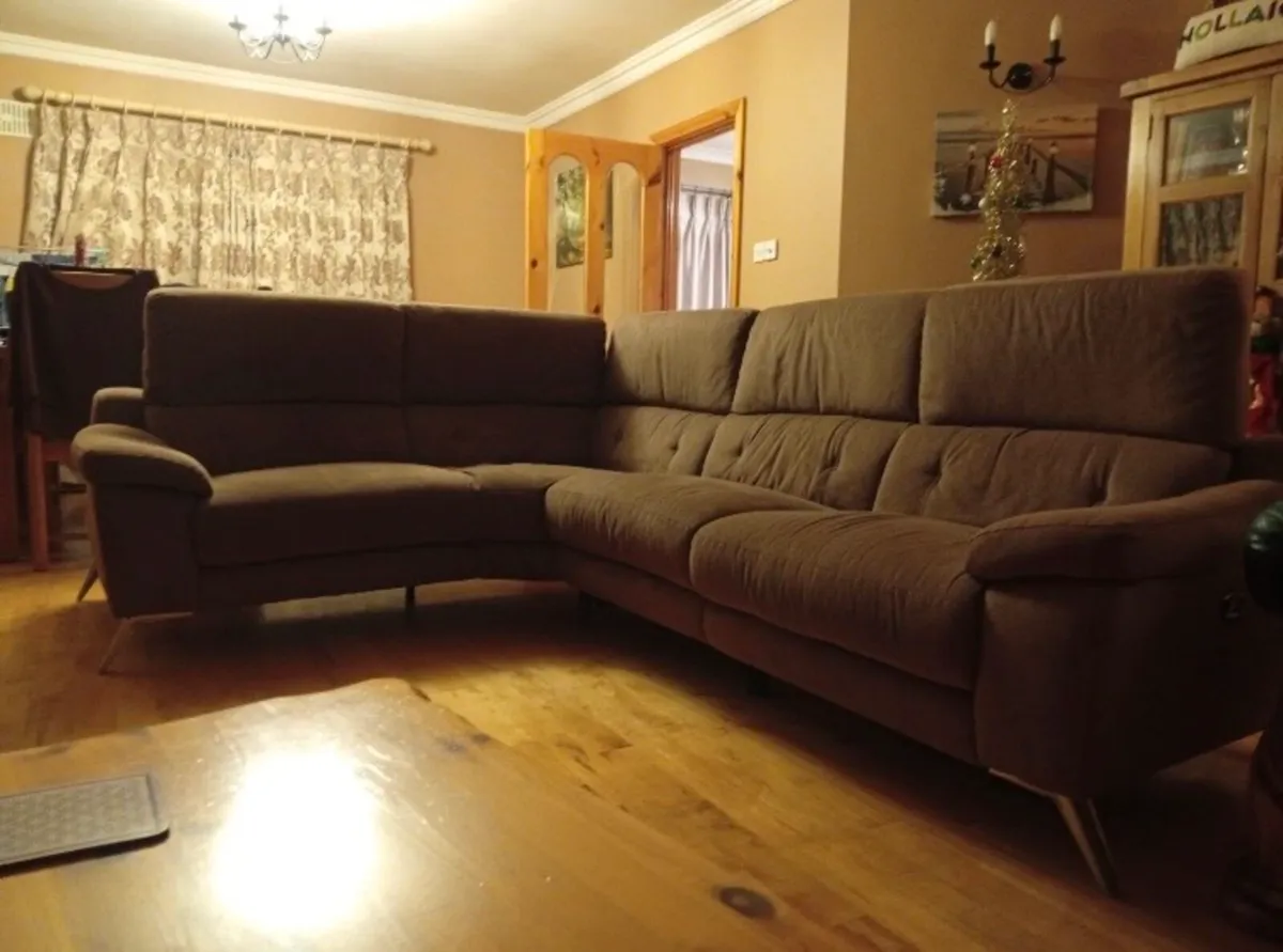 L shape sofa & chairs - Image 1