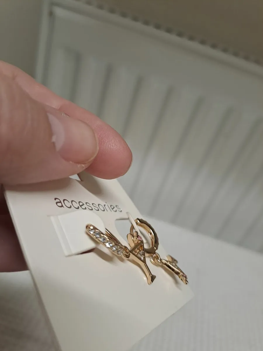 Fun dangling earrings - Image 4