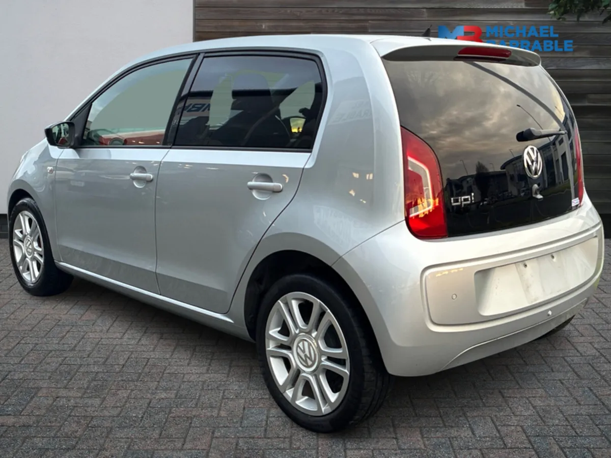 Volkswagen up! 1.0 Automatic - Image 4
