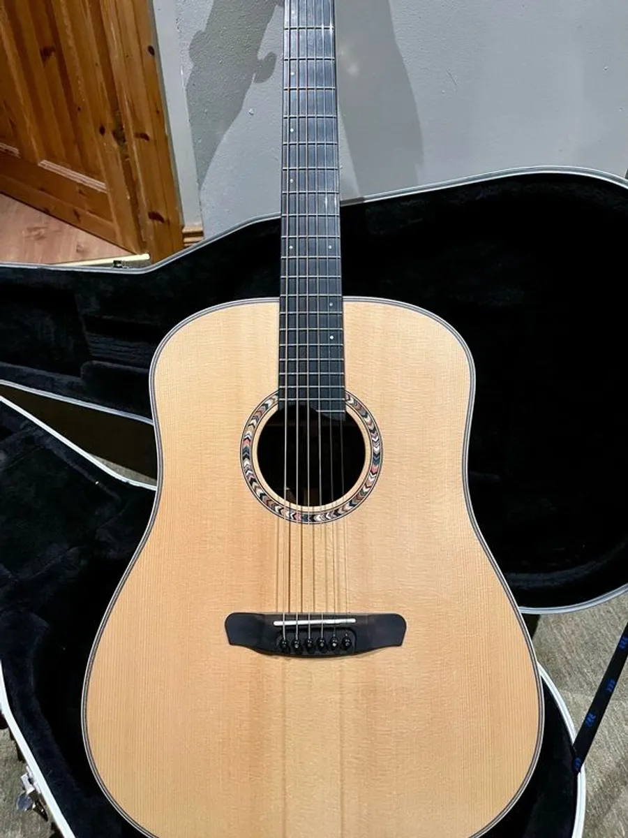 Dowina drednought - Image 1