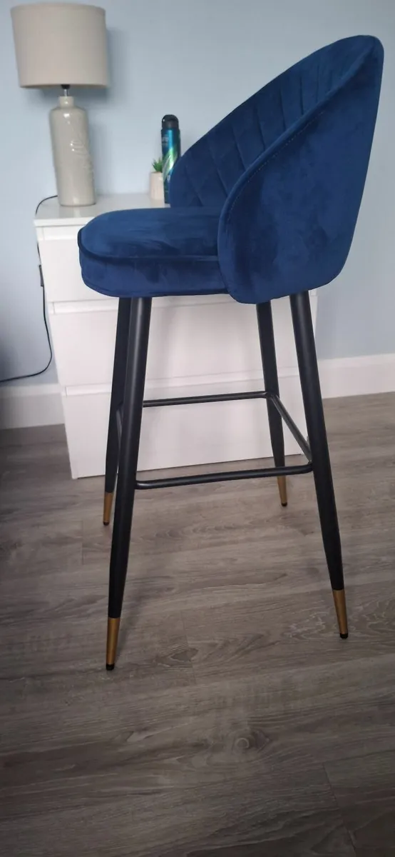 3 Navy Bar Stools - Image 1