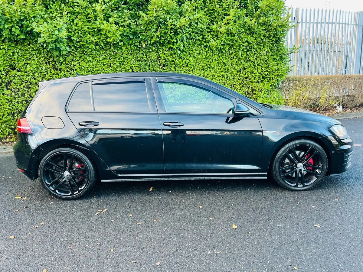 2016 Volkswagen Golf 2.0 Tdi GTD - Image 2