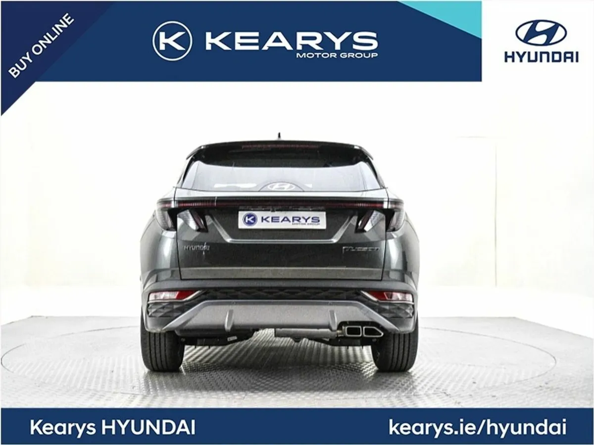 Hyundai Tucson 2WD Executive 2 Tone - Image 3