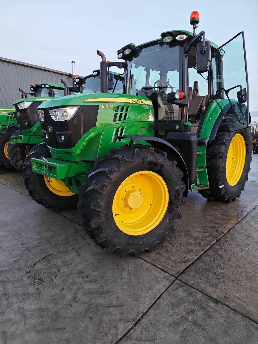 John Deere 6130M    2022 - Image 1