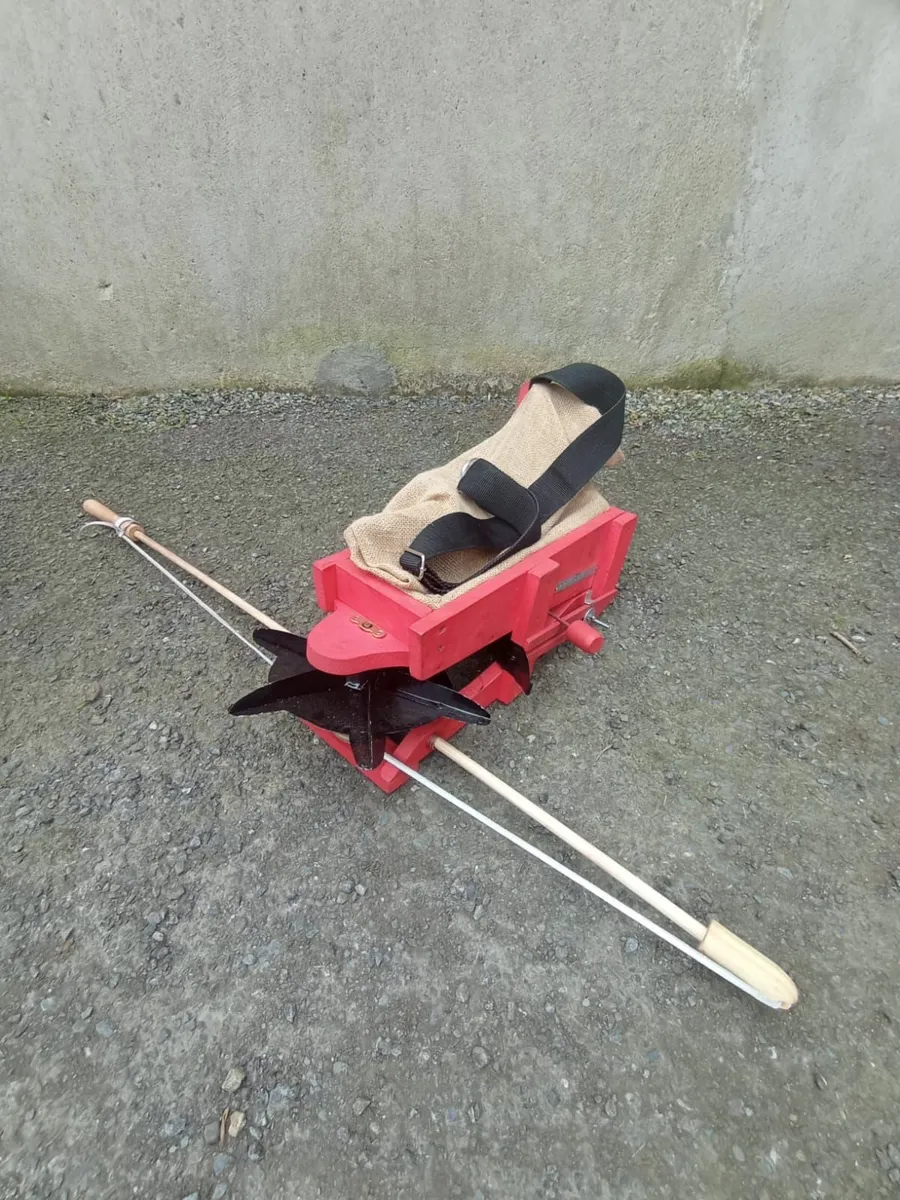 Grass seed fiddle - Image 1