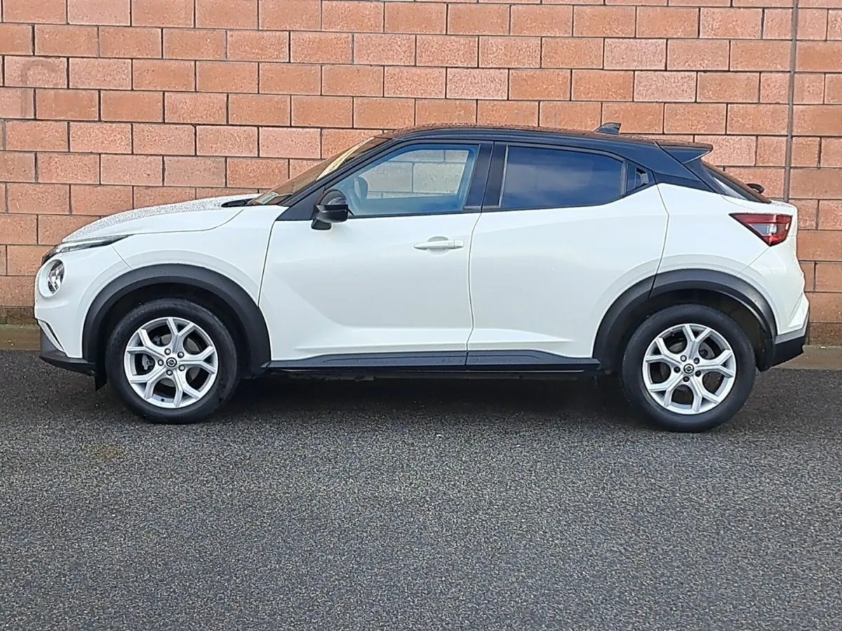 Nissan Juke SV Premium 1 litre Petrol with a Black - Image 3