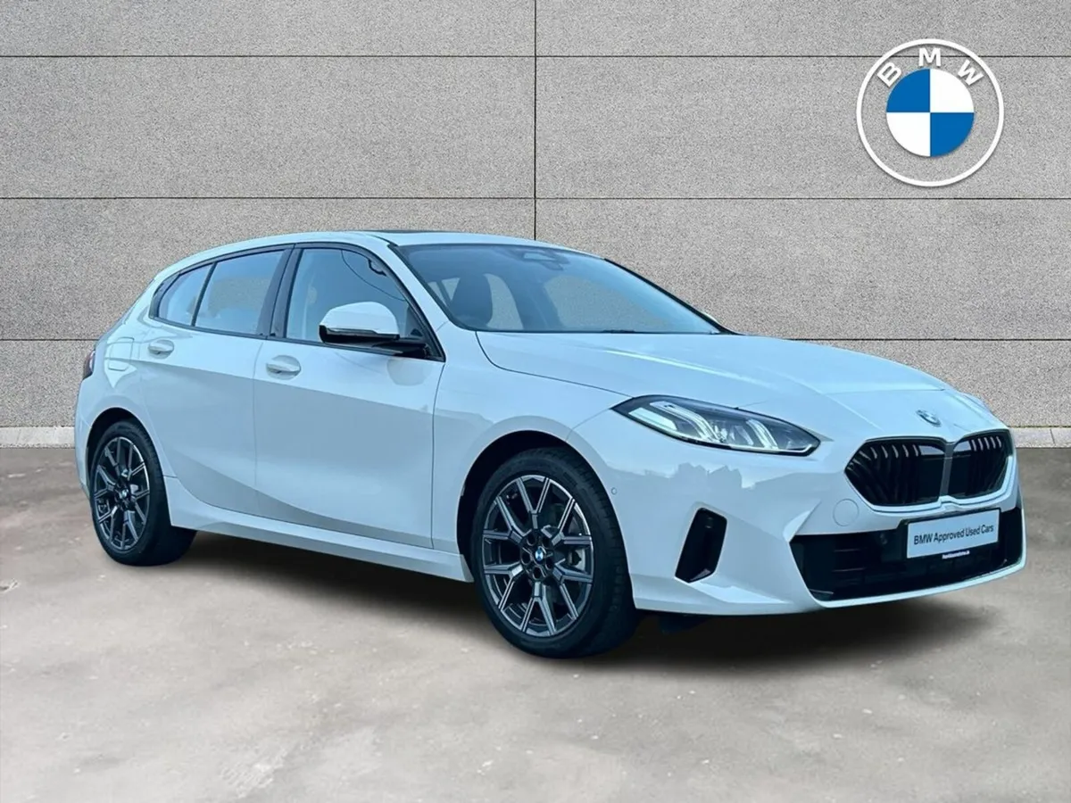 BMW 1-Series 120 Sport - Image 1