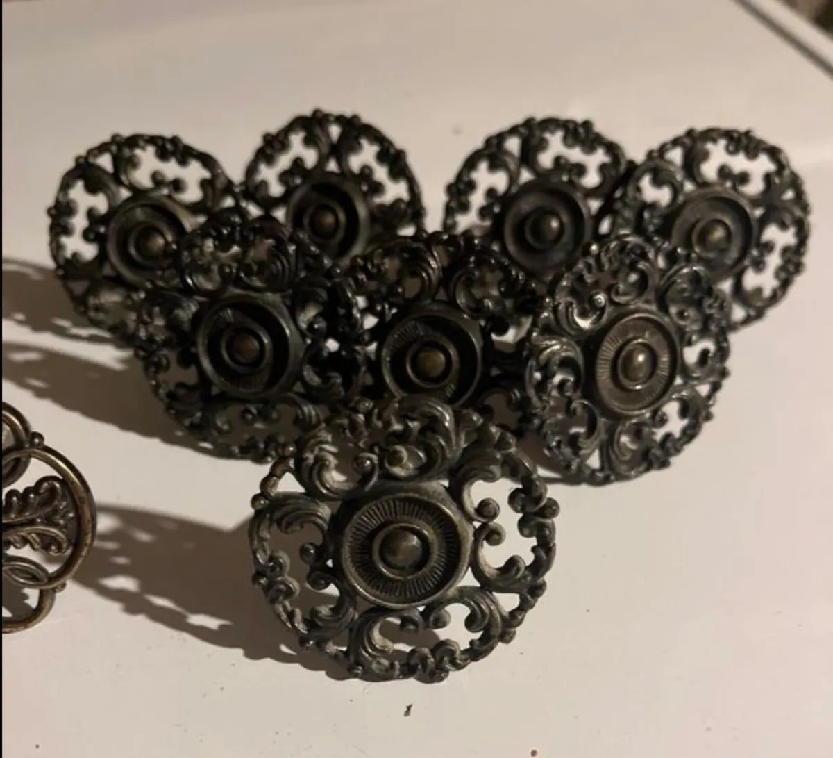 Antique style Wardrobe knobs - Image 3