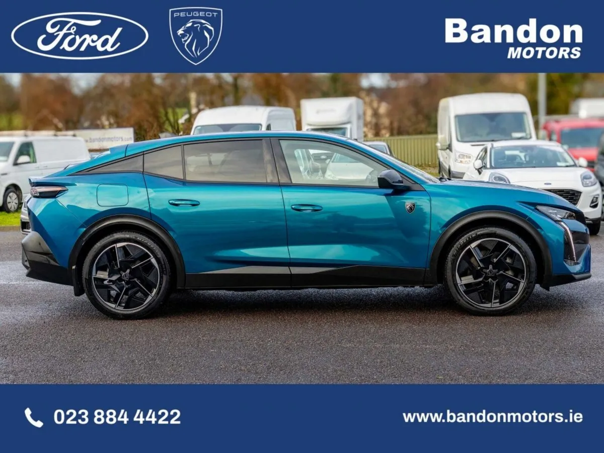 Peugeot 408 2024 Peugeot 408 Gt Low Mileage HYBRID - Image 3