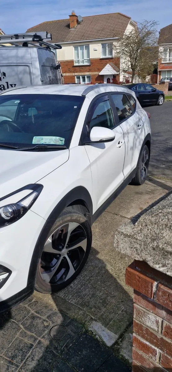 2018 Hyundai Tucson – 2.0L Diesel Sport - Image 3