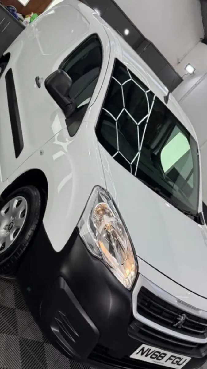 Peugeot Partner 2019 - Image 2