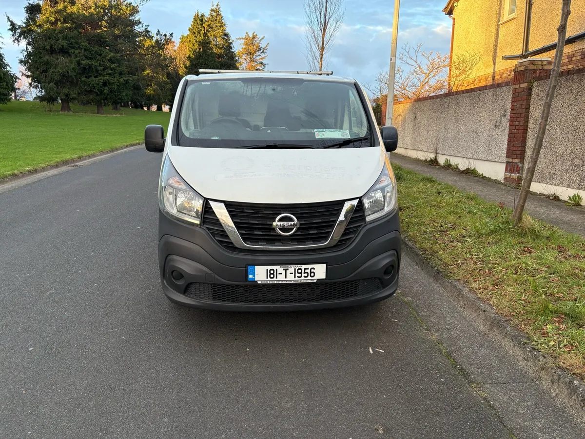 2018 Nissan NV300 - Image 2