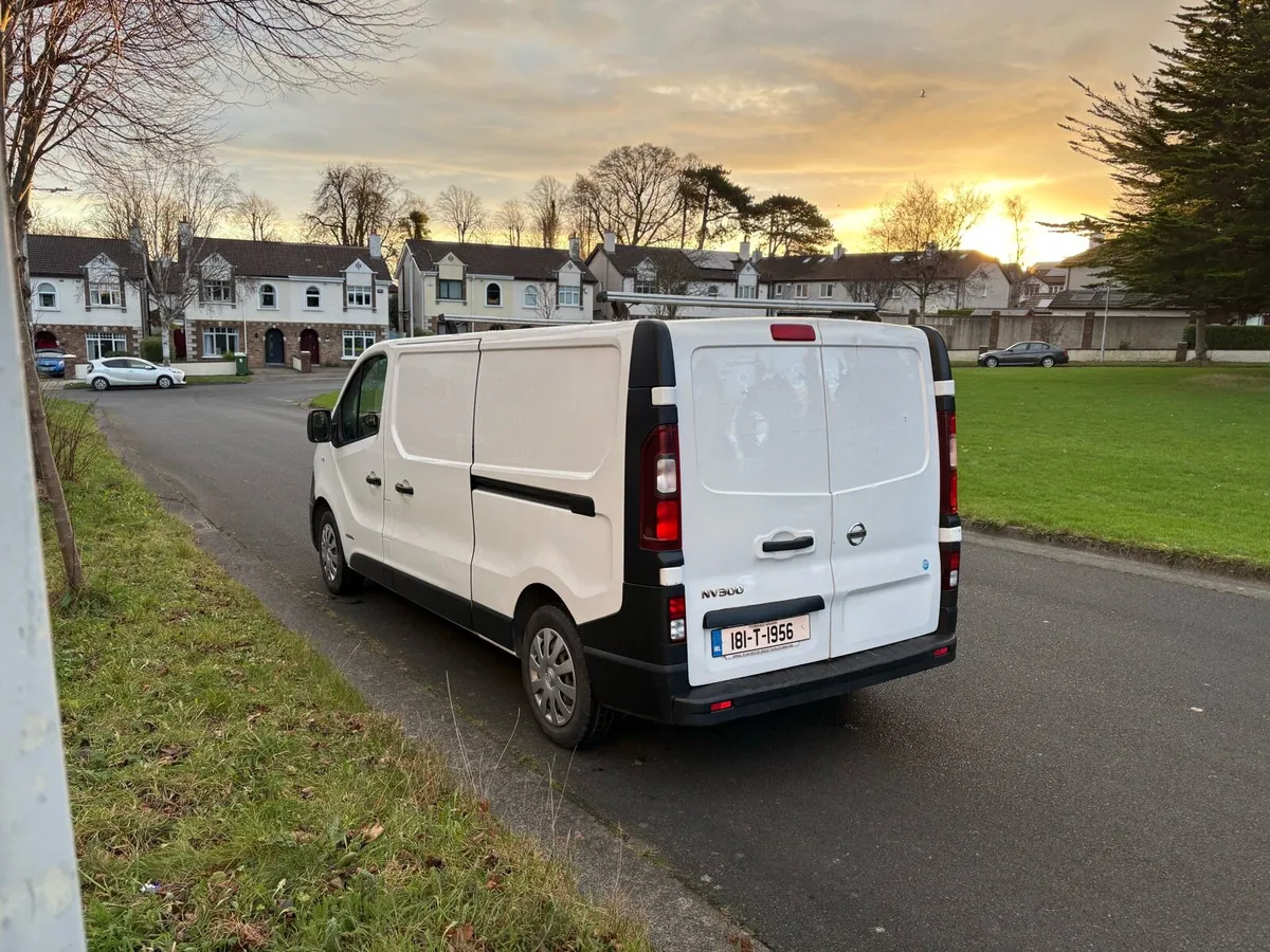 2018 Nissan NV300 - Image 4