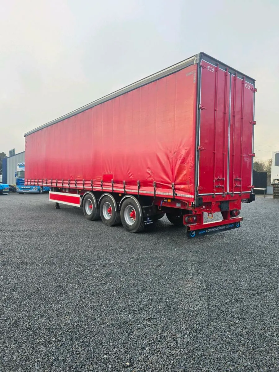 2015 SDC CURTAINSIDER - Image 2