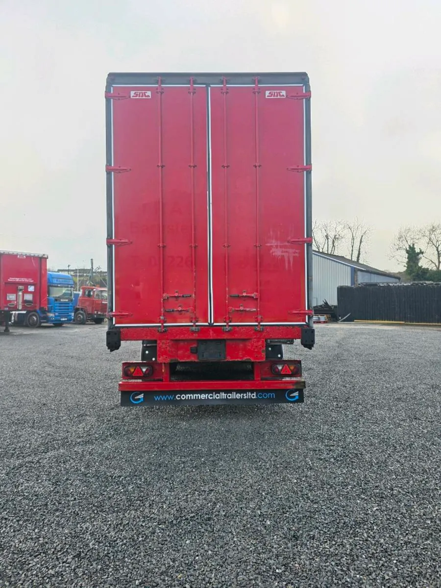 2015 SDC CURTAINSIDER - Image 3
