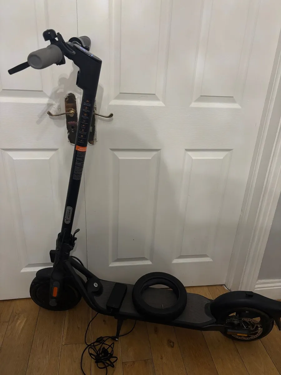 Ninebot F25E Electric Scooter - Image 1