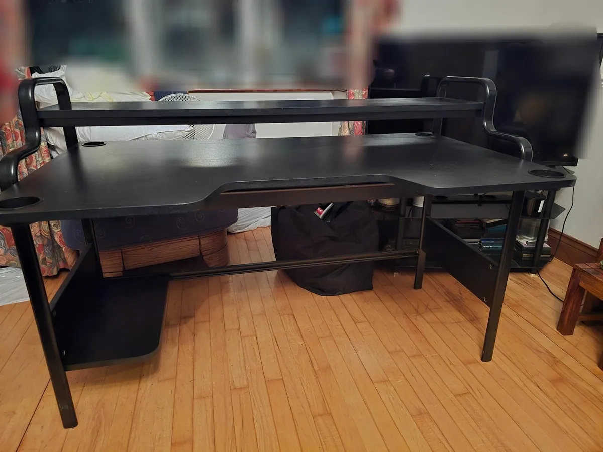Work/Gaming Desk - Image 1
