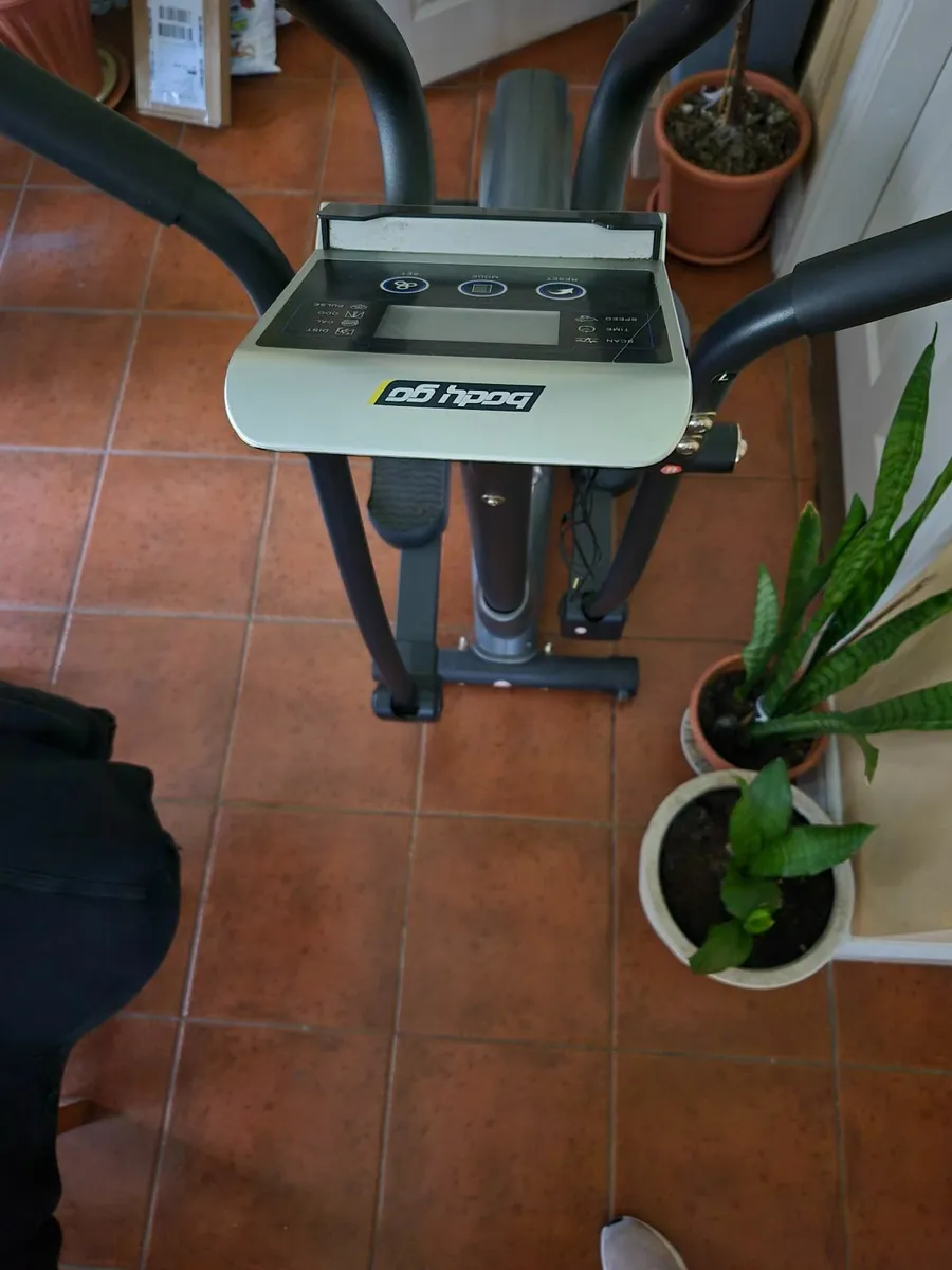Body Go Cross Trainer - Image 4