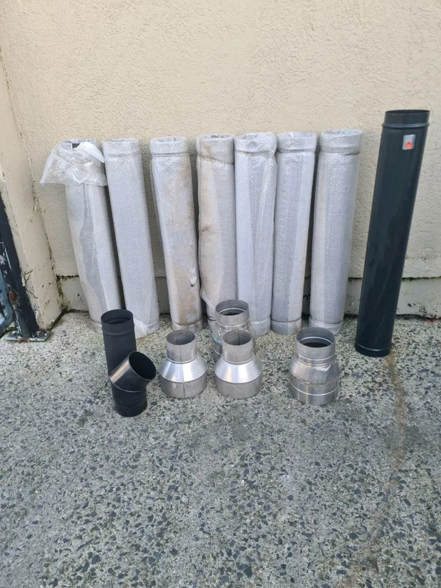 Stove pipes - Image 1