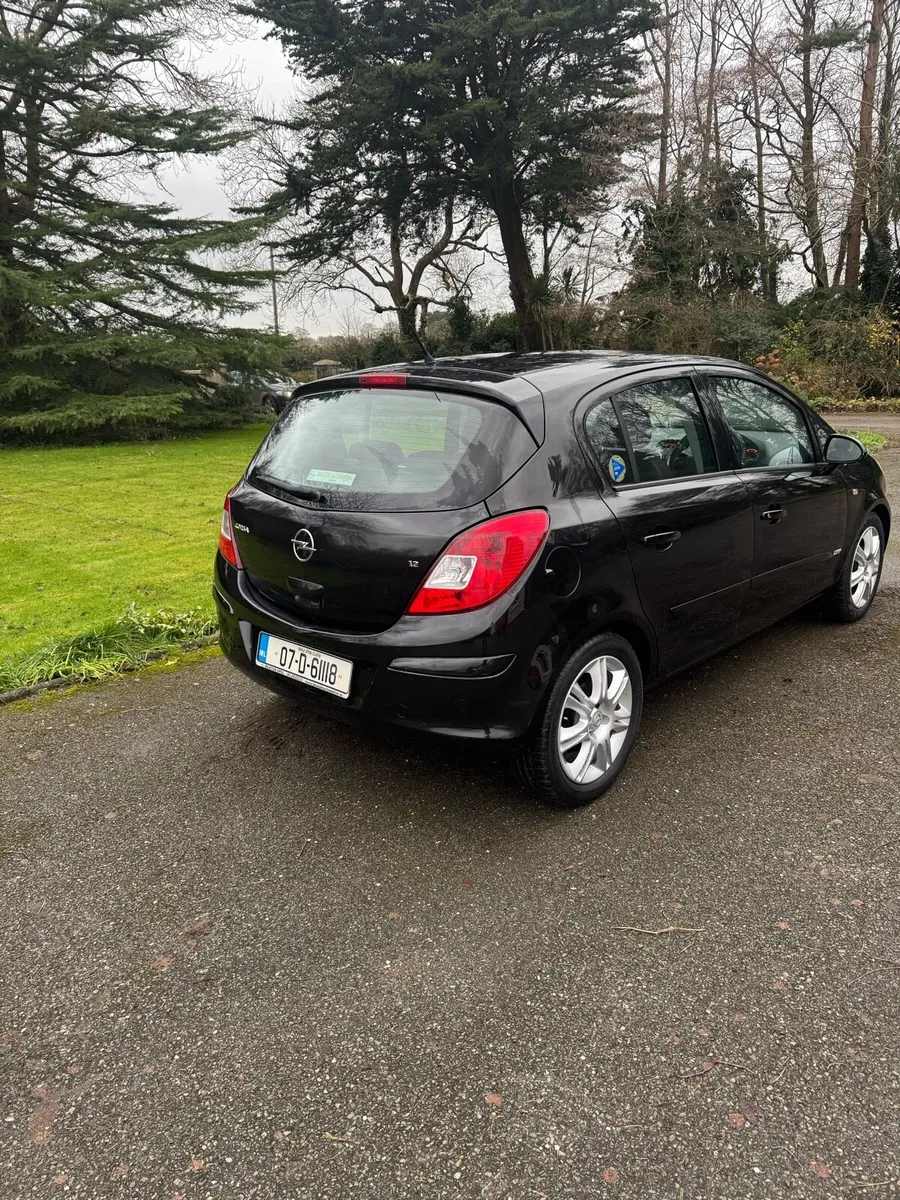 New NCT mint condition - Image 4